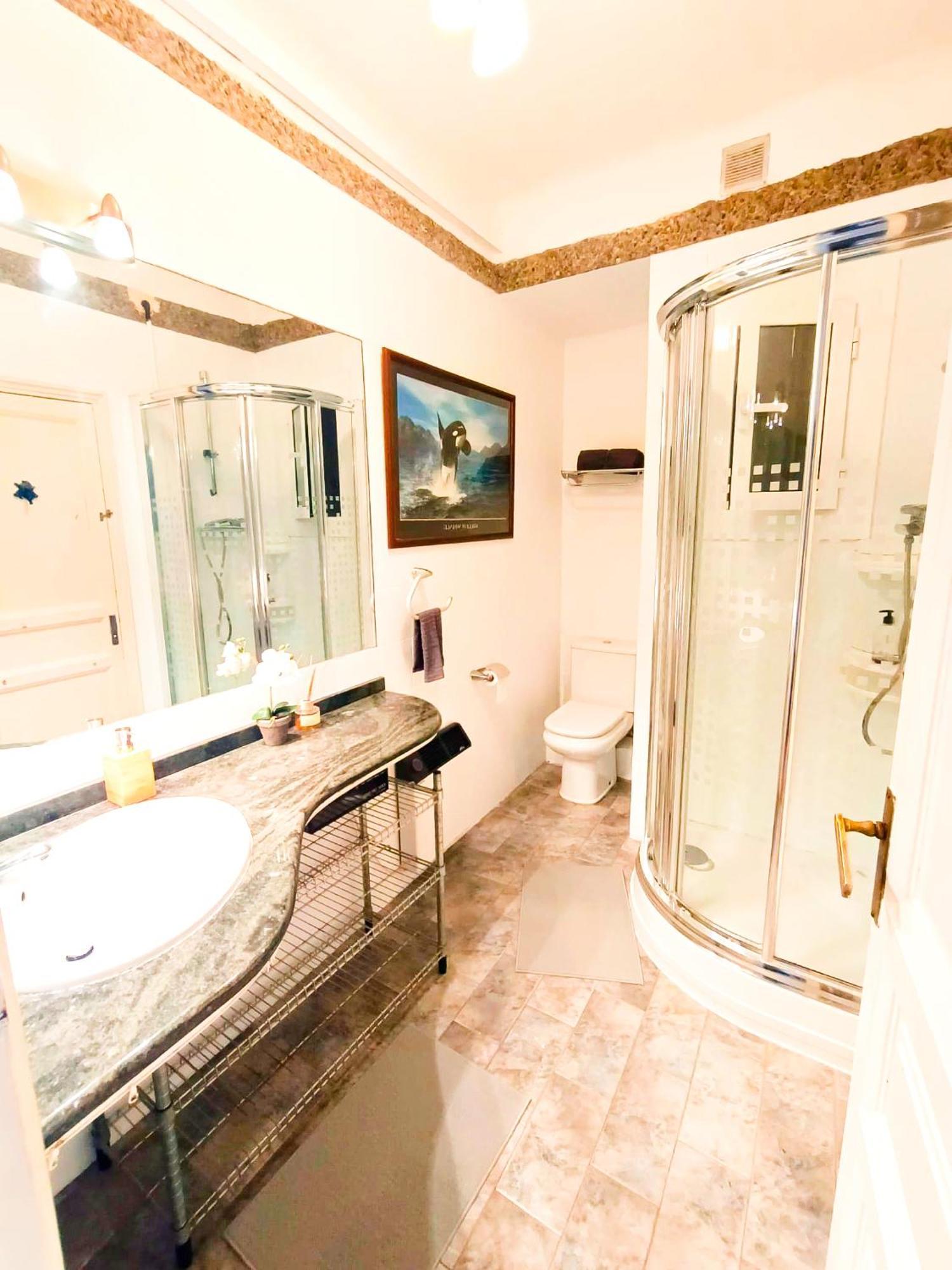 برشلونة By Urquinaona Private Rooms المظهر الخارجي الصورة