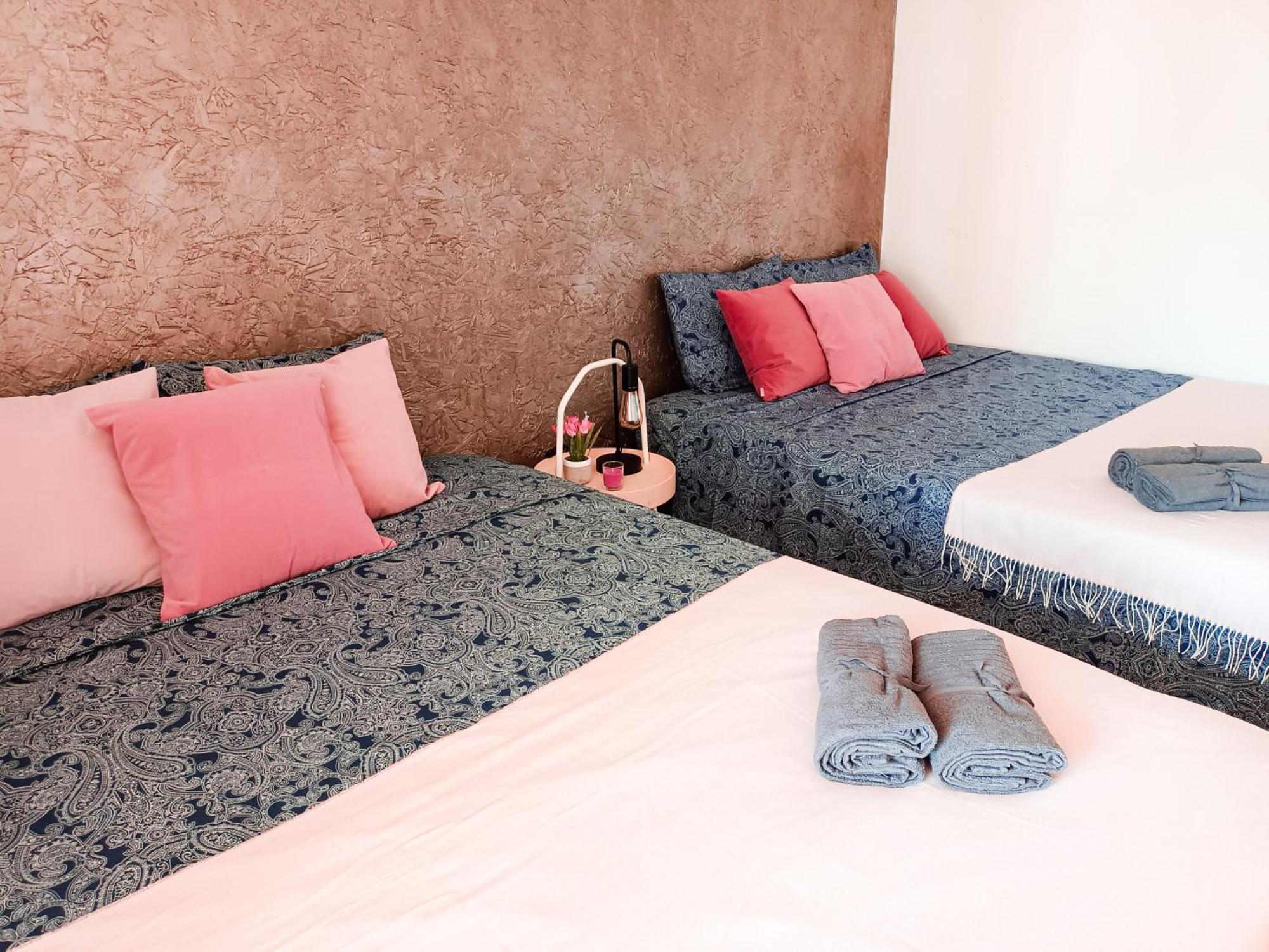 برشلونة By Urquinaona Private Rooms المظهر الخارجي الصورة