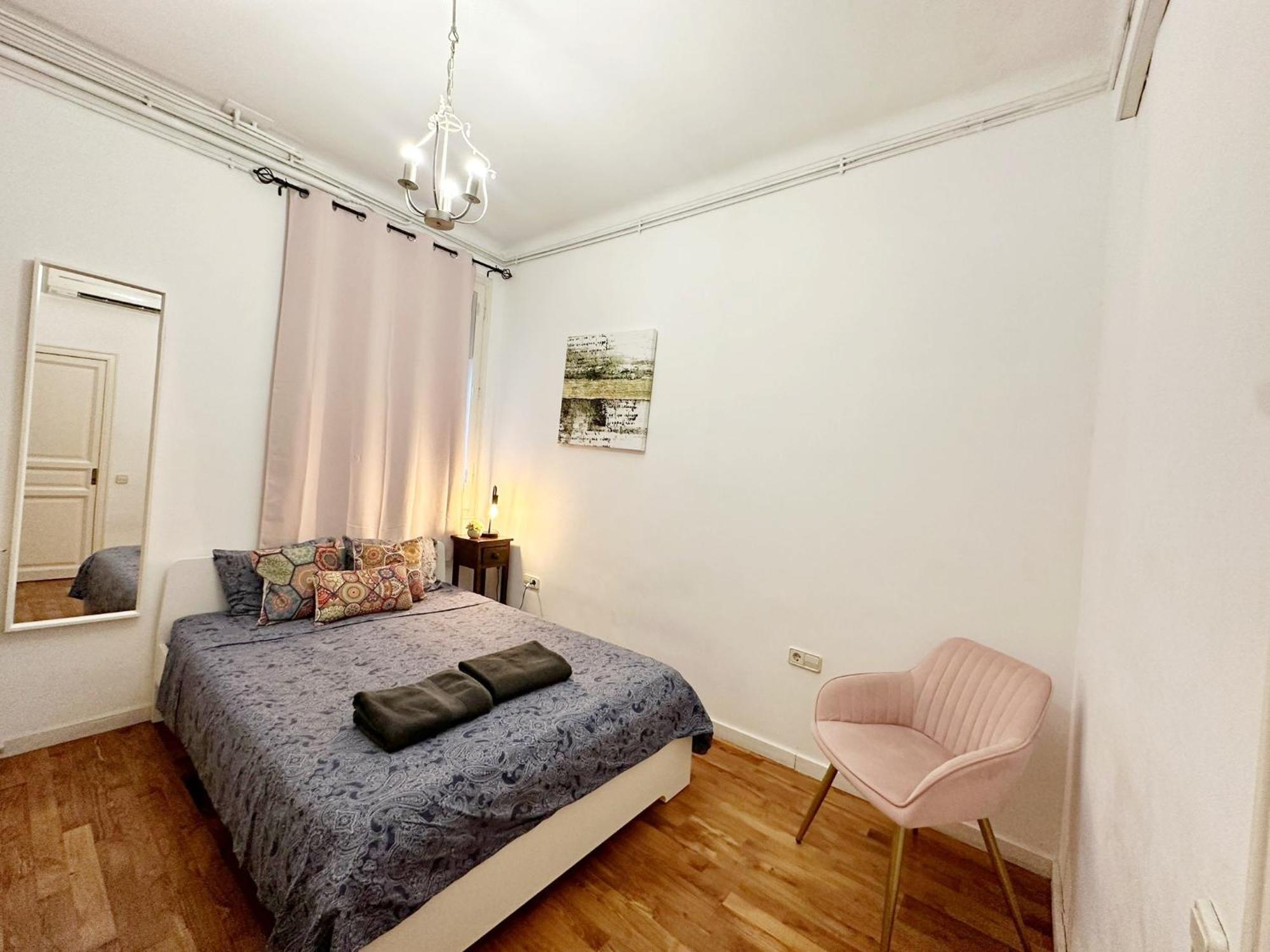 برشلونة By Urquinaona Private Rooms المظهر الخارجي الصورة
