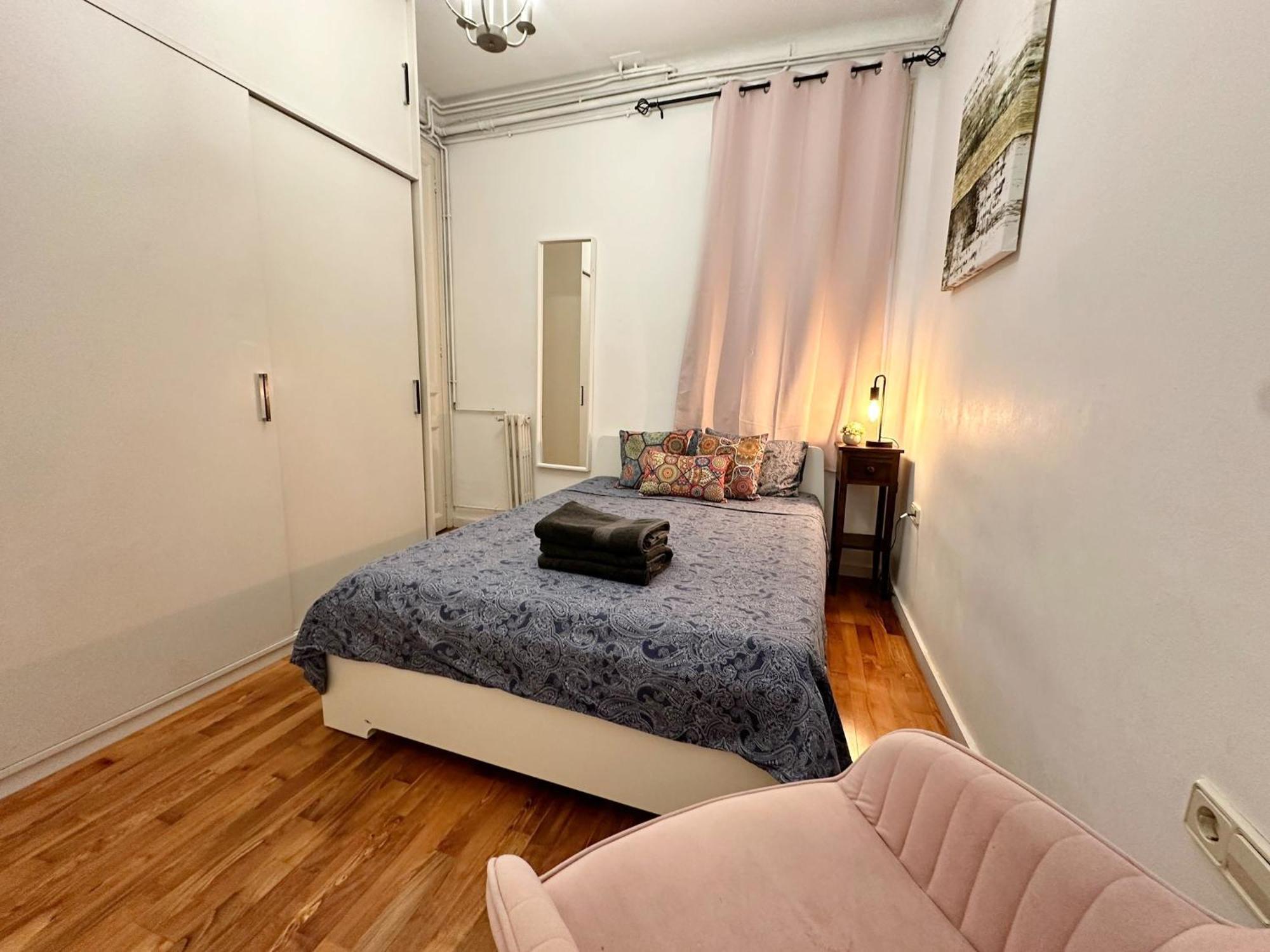 برشلونة By Urquinaona Private Rooms المظهر الخارجي الصورة